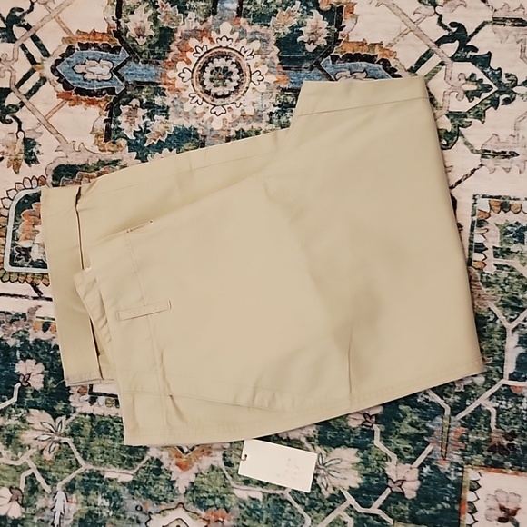 Flat Front khakis - Picture 5 of 5